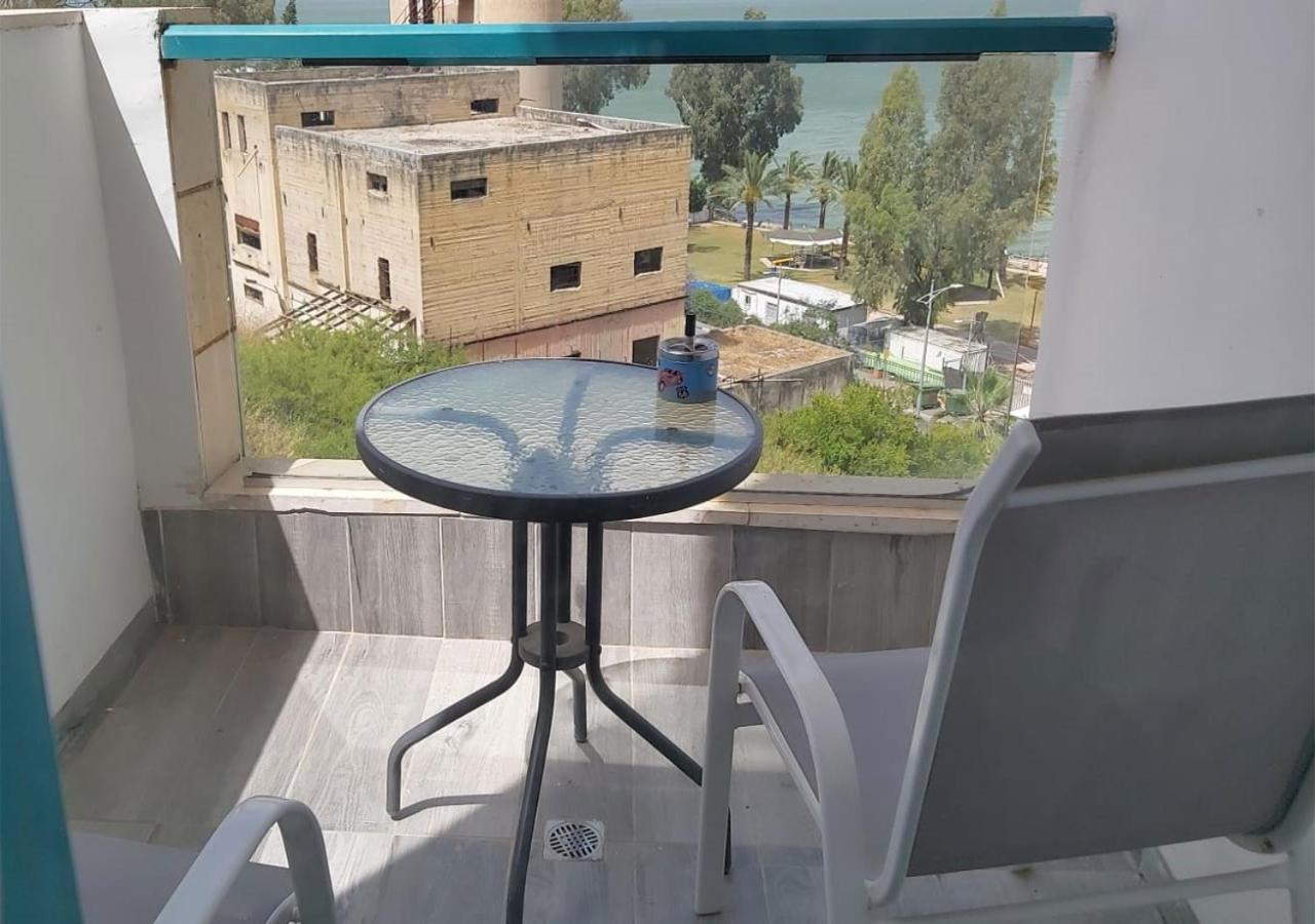 Rina Vacation Apartment Tiberias Exterior foto